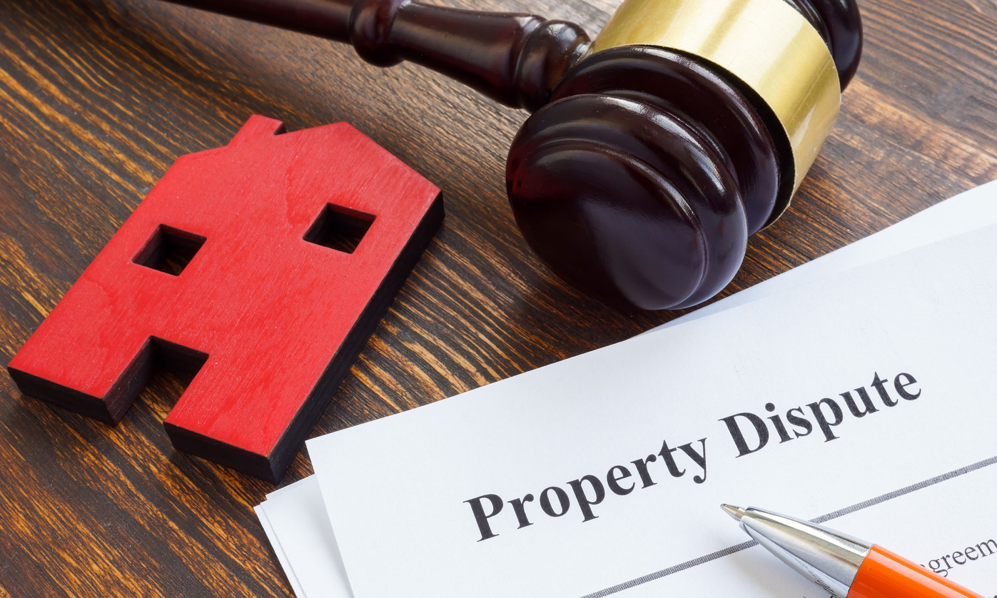 A Solicitor’s Guide to Navigating Property Disputes